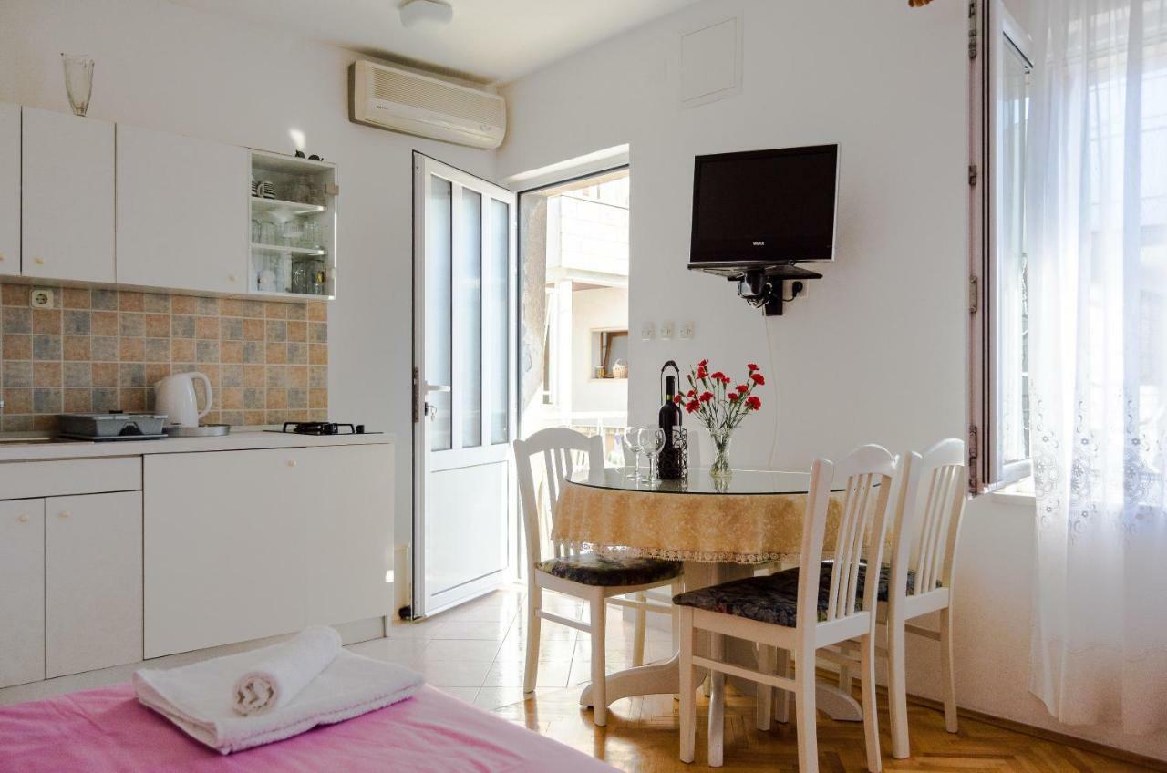 Apartmani Marko Makarska Zewnętrze zdjęcie