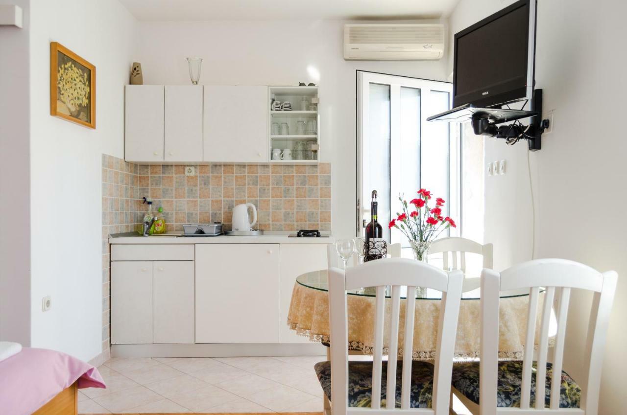 Apartmani Marko Makarska Zewnętrze zdjęcie