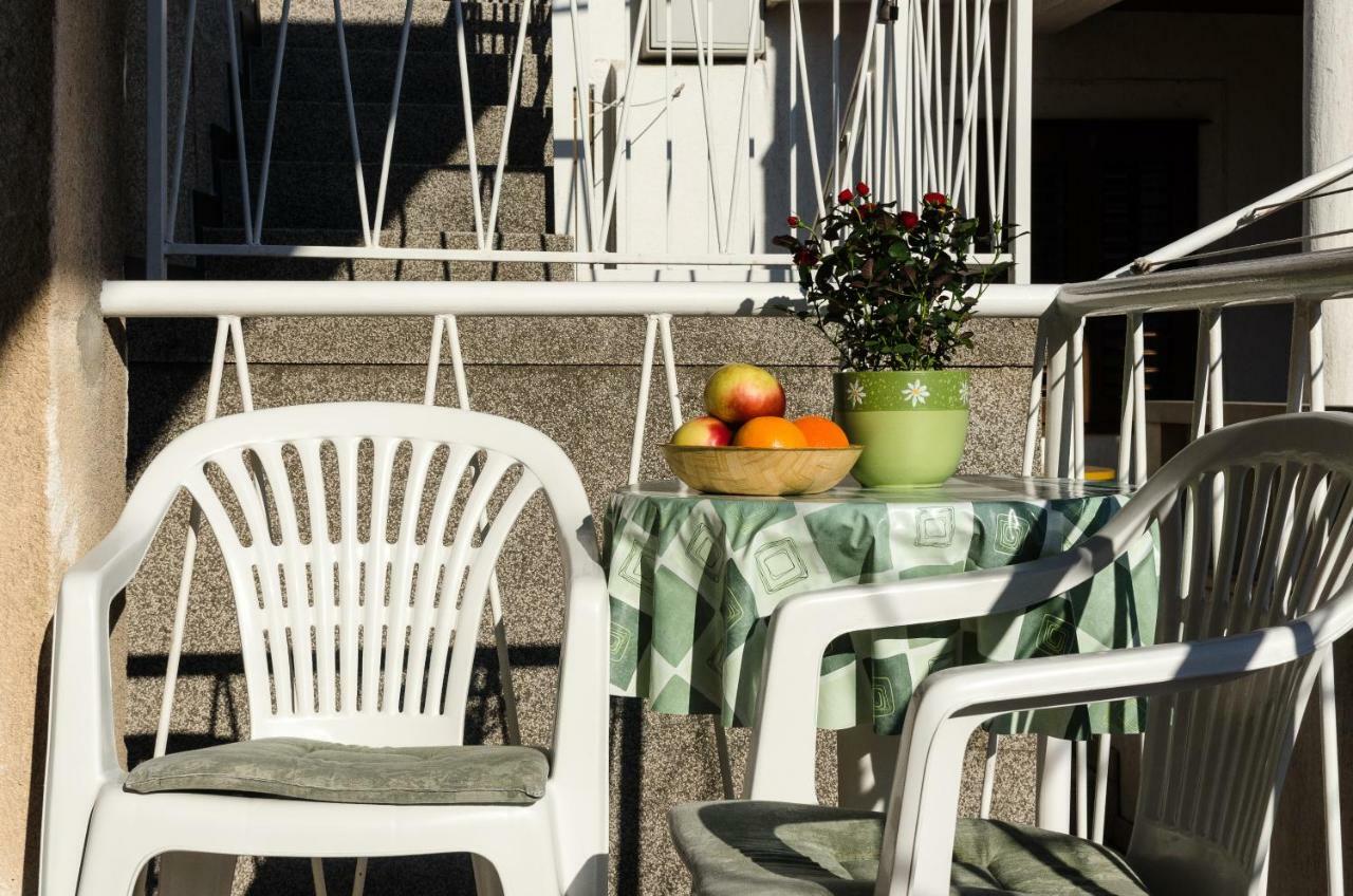Apartmani Marko Makarska Zewnętrze zdjęcie